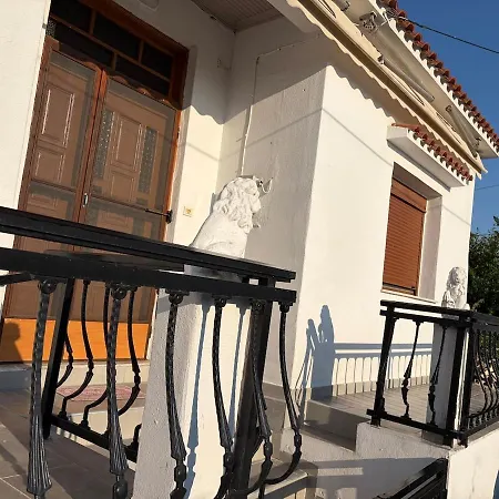 Villa Maronia *