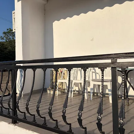 Villa Maronia *
