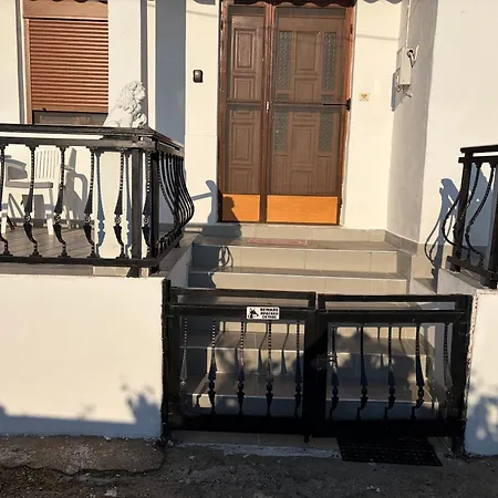 Villa Villa Maronia